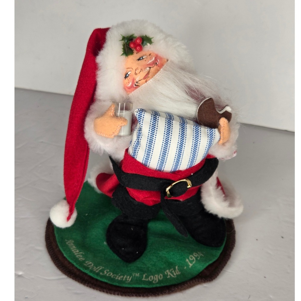 Annalee Doll Society 1994 Logo Kid Santa Claus Milk and Cookies Vintage 8in